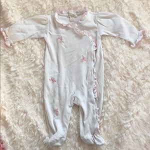 Kissy kissy white flower pajamas